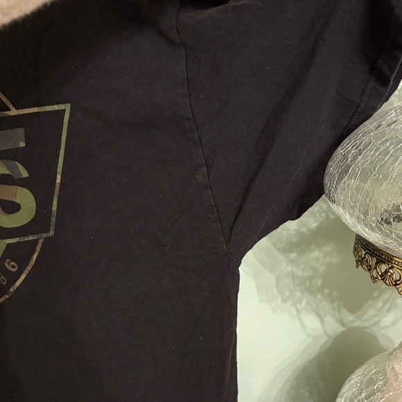 Vans Men's Black Tee with Logo - Picture 6 of 6